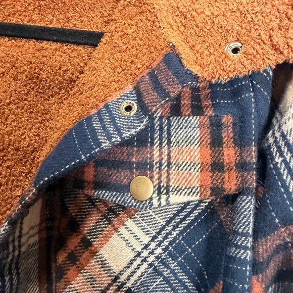 Sherpa-Lined Plaid Shacket Jacket - Navy & Rust Orange - Picture 3 of 5